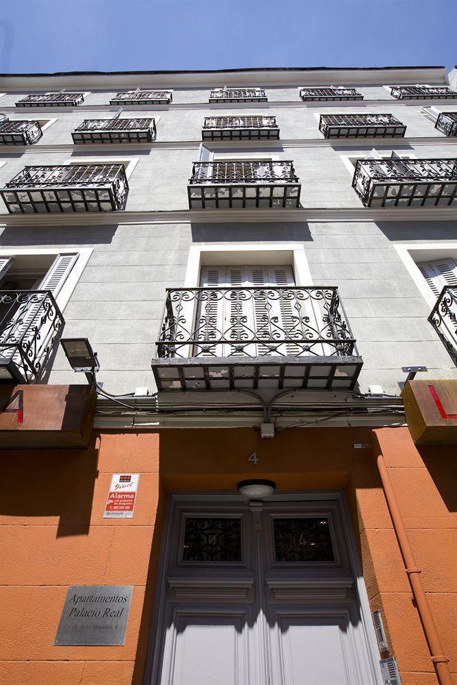 Palacio Real Iii Apartment *